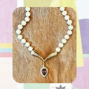 1990s vintage • gold pearl rhinestone purple pendant necklace